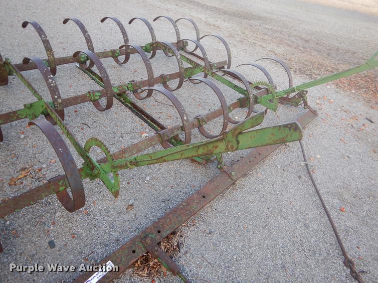 image for item ER9392 John Deere spring tooth drag harrow