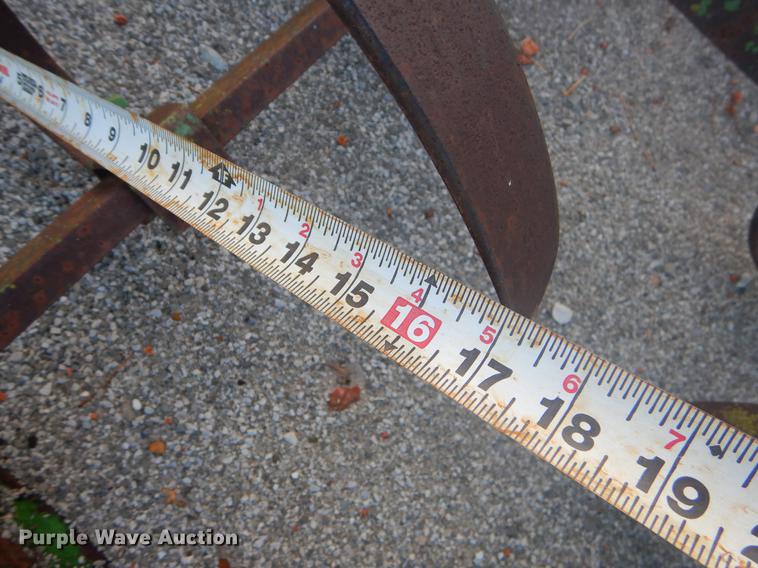 image for item ER9392 John Deere spring tooth drag harrow