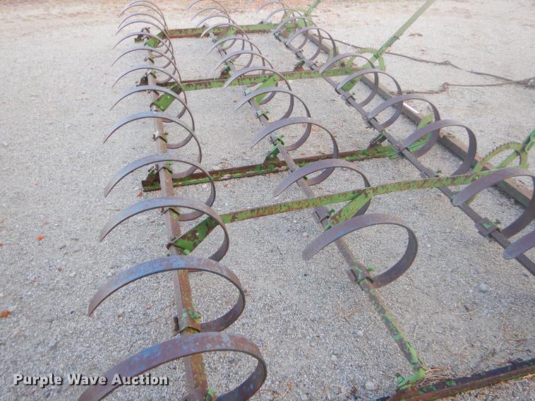 image for item ER9392 John Deere spring tooth drag harrow