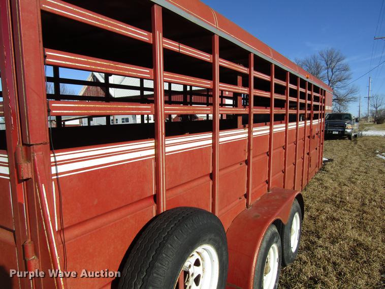 image for item EU9555 1987 Travalong livestock trailer