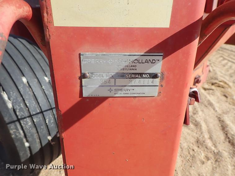 image for item FH9587 New Holland 354 feed mixer/grinder