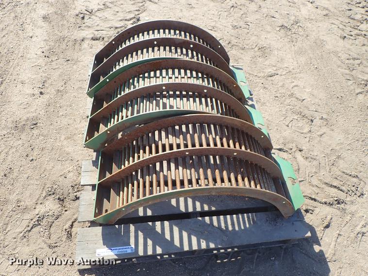image for item FH9589 (3) John Deere concaves