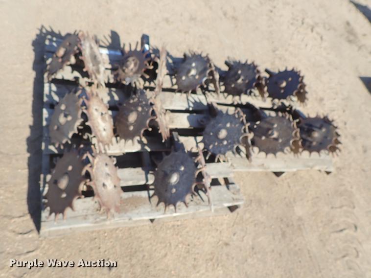 image for item FH9594 (12) trash whippers