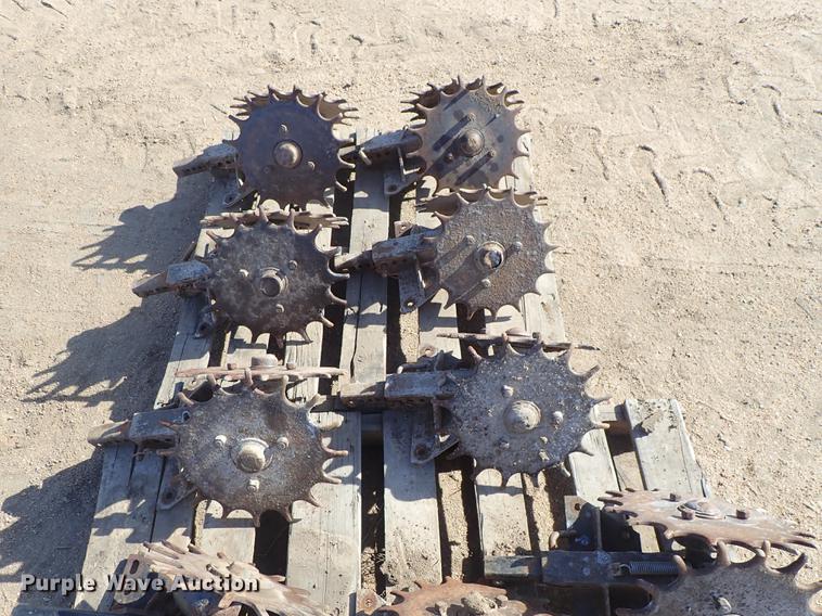 image for item FH9594 (12) trash whippers