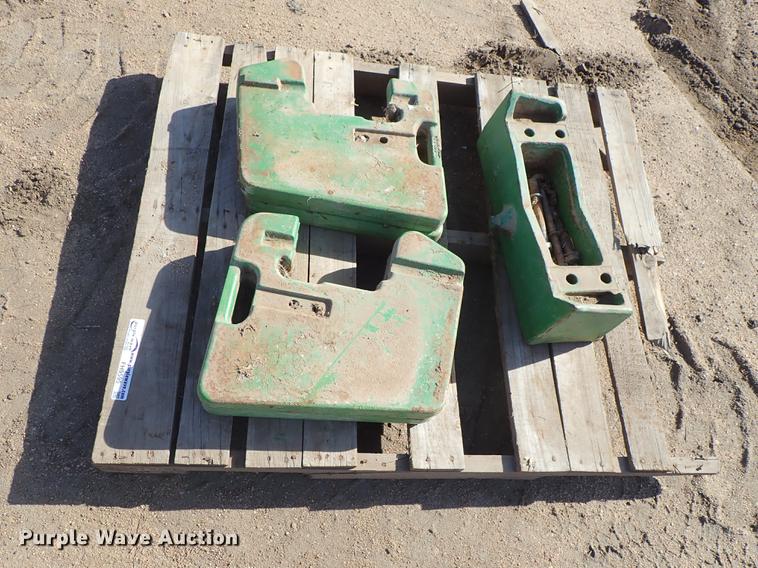 image for item FH9595 (5) John Deere weights