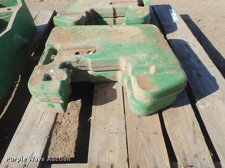 image for item FH9595 (5) John Deere weights