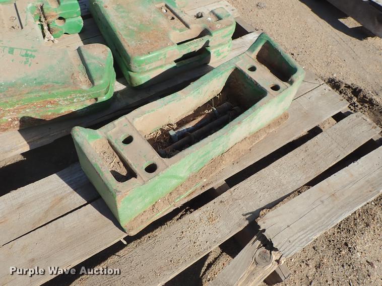 image for item FH9595 (5) John Deere weights