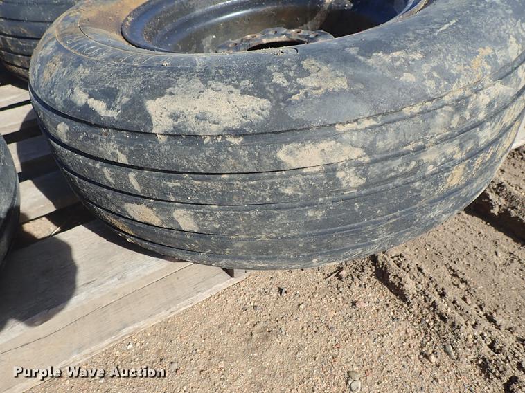 image for item FH9600 (7) tires and wheels