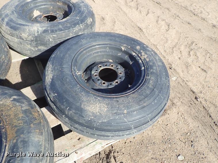 image for item FH9600 (7) tires and wheels