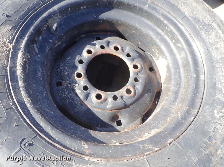 image for item FH9600 (7) tires and wheels