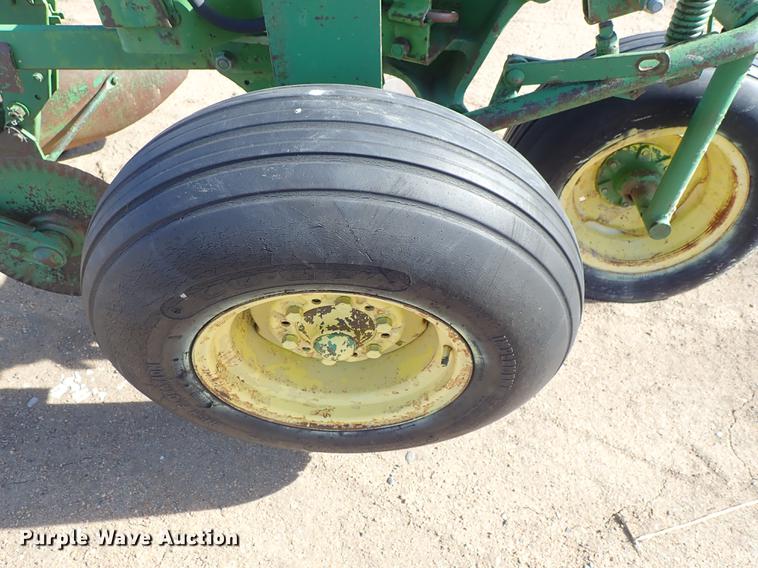 image for item FH9601 John Deere seven bottom plow