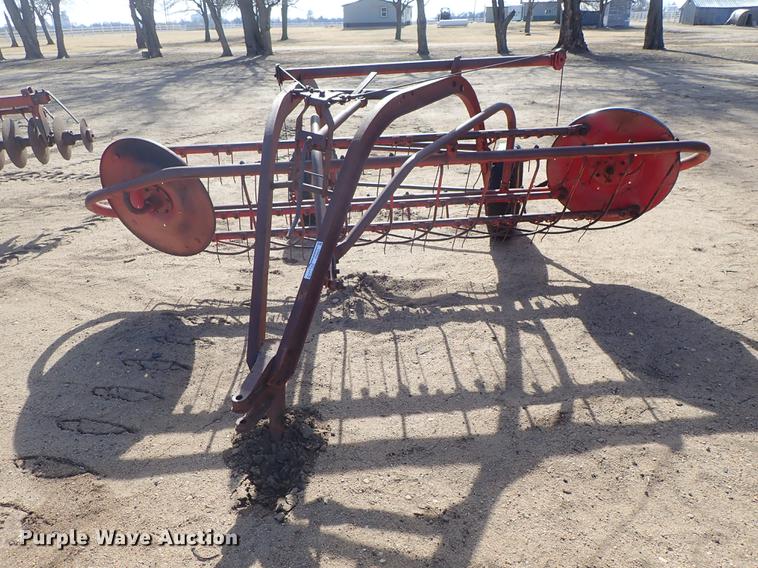 image for item FH9603 Massey-Ferguson 36 hay rake