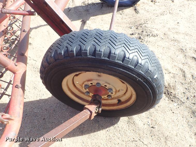 image for item FH9603 Massey-Ferguson 36 hay rake