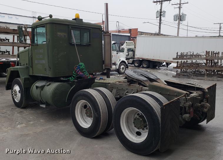 image for item AN9463 1983 Am General M915A1 semi truck