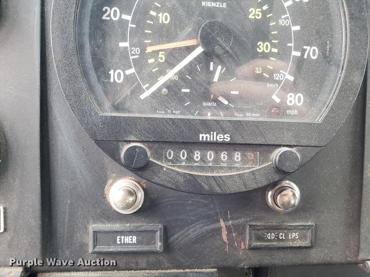 image for item AN9463 1983 Am General M915A1 semi truck