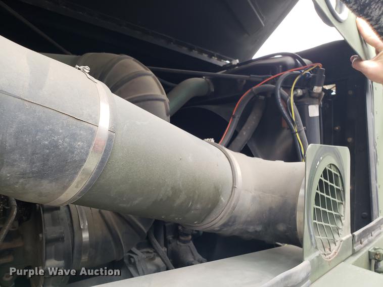 image for item AN9463 1983 Am General M915A1 semi truck