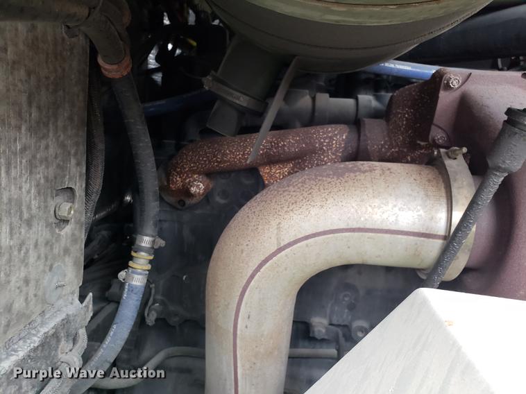 image for item AN9463 1983 Am General M915A1 semi truck