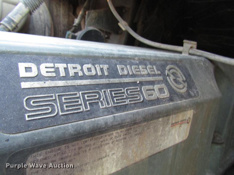 image for item DB6916 2005 Freightliner Columbia semi truck