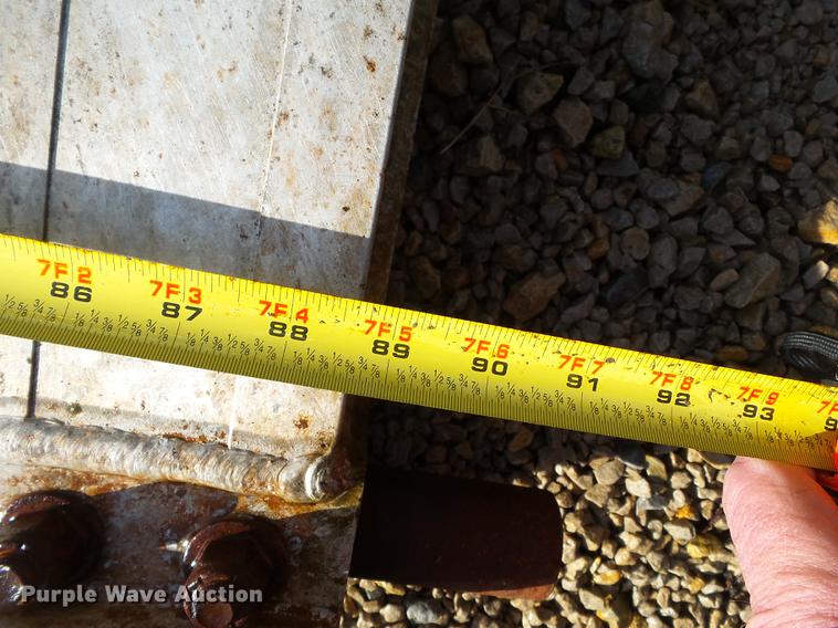 image for item DD2375 East dump trailer tailgate