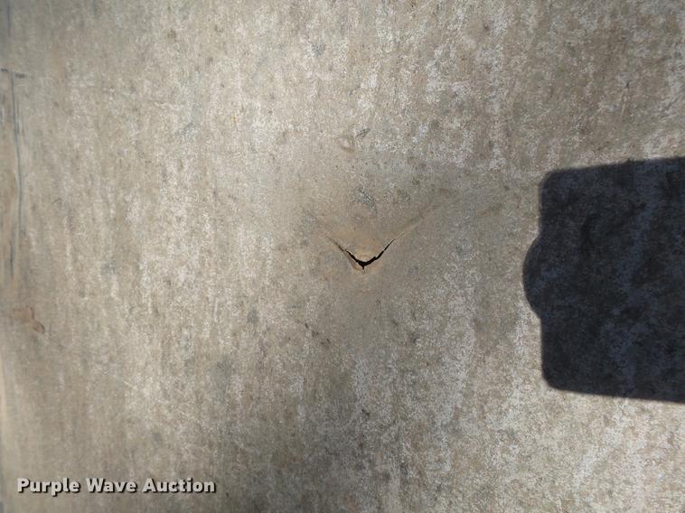 image for item DD2377 RAM dump trailer tailgate