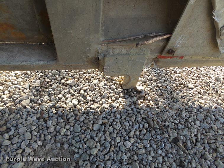 image for item DD2377 RAM dump trailer tailgate