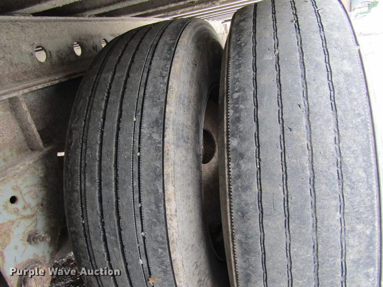 image for item DE5974 1996 Fruehauf FBHLP-91.5NT2-53W dry van trailer