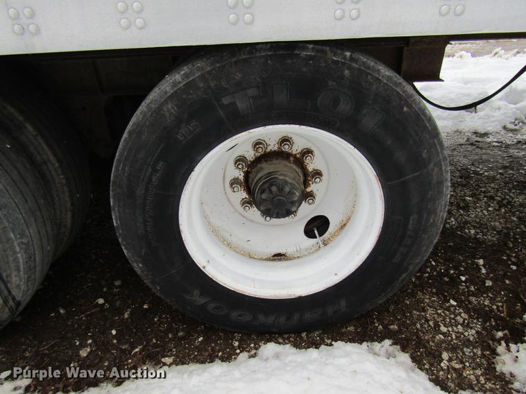 image for item DE5974 1996 Fruehauf FBHLP-91.5NT2-53W dry van trailer