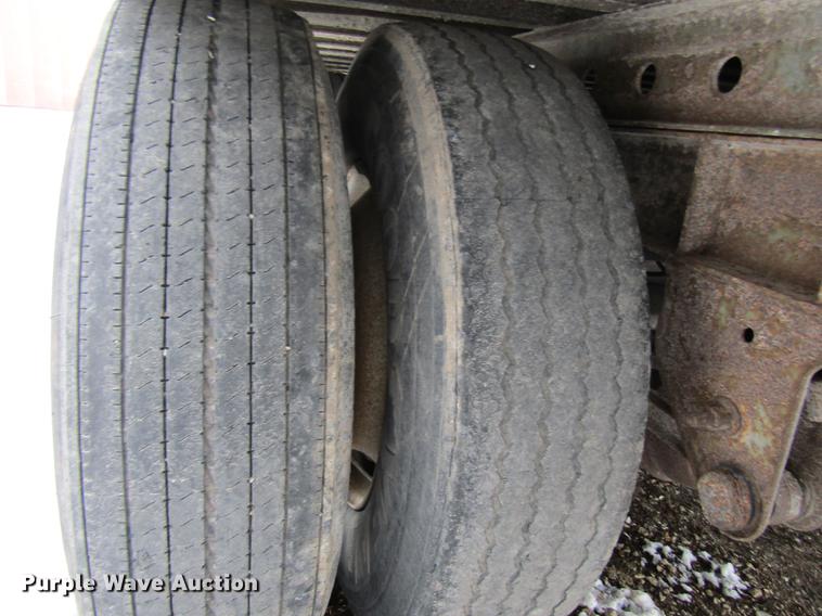 image for item DE5974 1996 Fruehauf FBHLP-91.5NT2-53W dry van trailer