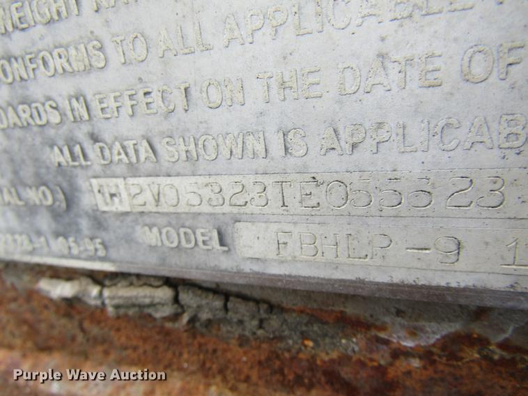 image for item DE5974 1996 Fruehauf FBHLP-91.5NT2-53W dry van trailer