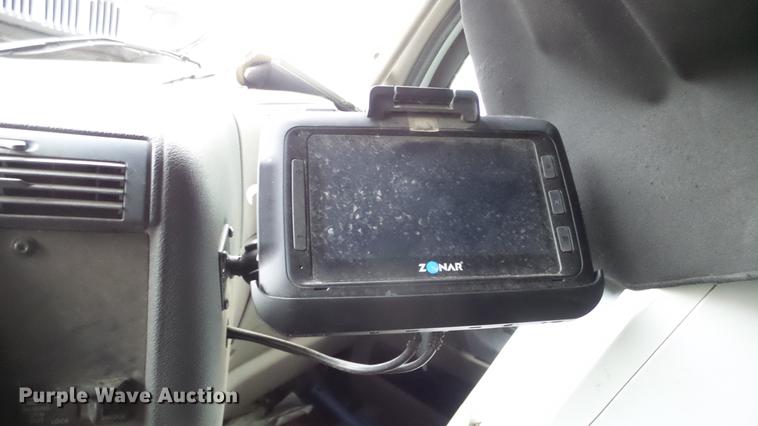 image for item DG2855 2016 Freightliner Cascadia semi truck