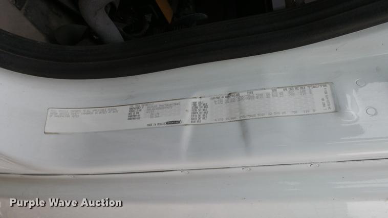 image for item DG2855 2016 Freightliner Cascadia semi truck