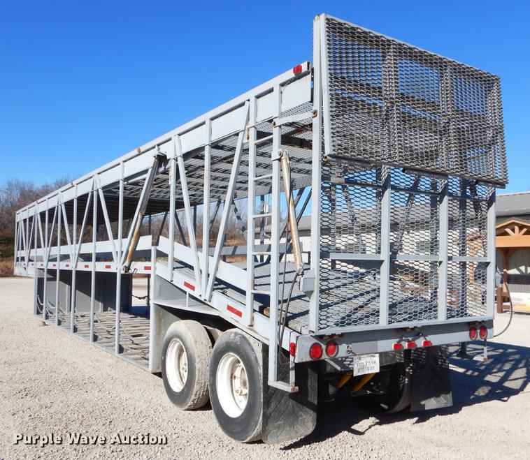 image for item ER9369 1989 JC Manufacturing  golf cart / ATV / UTV carrier trailer