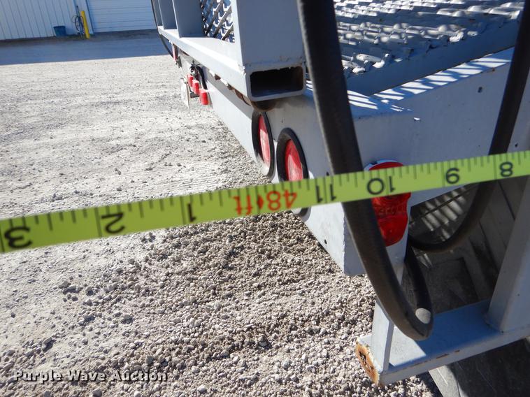 image for item ER9369 1989 JC Manufacturing  golf cart / ATV / UTV carrier trailer