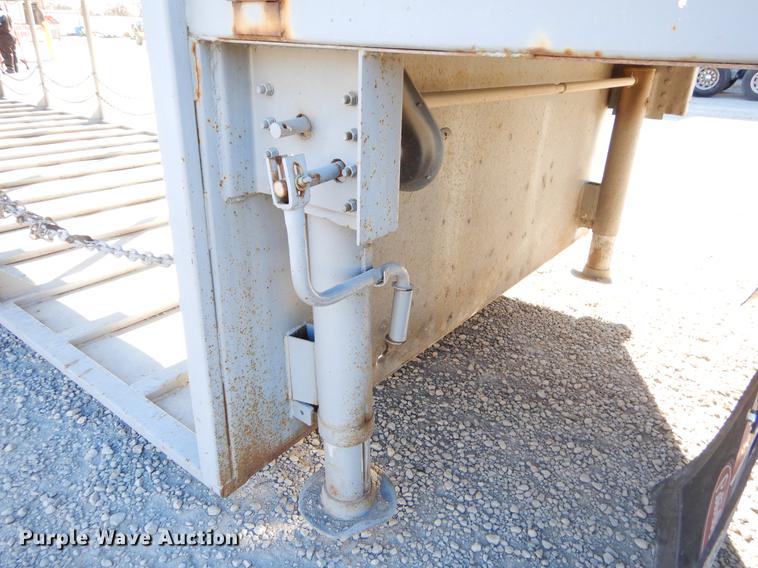 image for item ER9369 1989 JC Manufacturing  golf cart / ATV / UTV carrier trailer