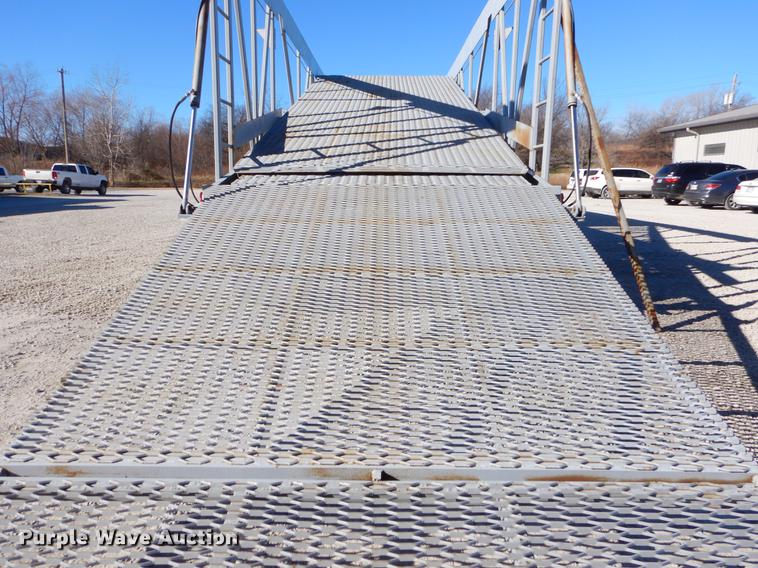 image for item ER9369 1989 JC Manufacturing  golf cart / ATV / UTV carrier trailer