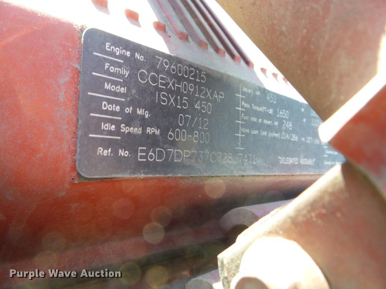 image for item L5733 2013 Peterbilt 386 semi truck