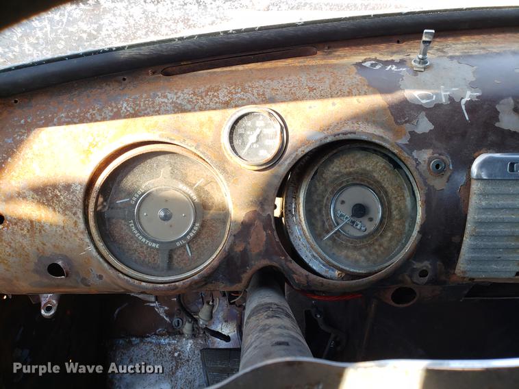 image for item AV9322 1947 Chevrolet pickup truck