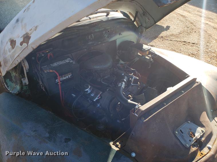 image for item AV9322 1947 Chevrolet pickup truck