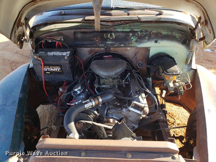 image for item AV9322 1947 Chevrolet pickup truck