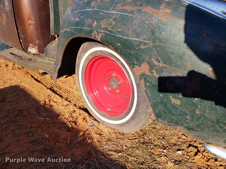 image for item AV9322 1947 Chevrolet pickup truck