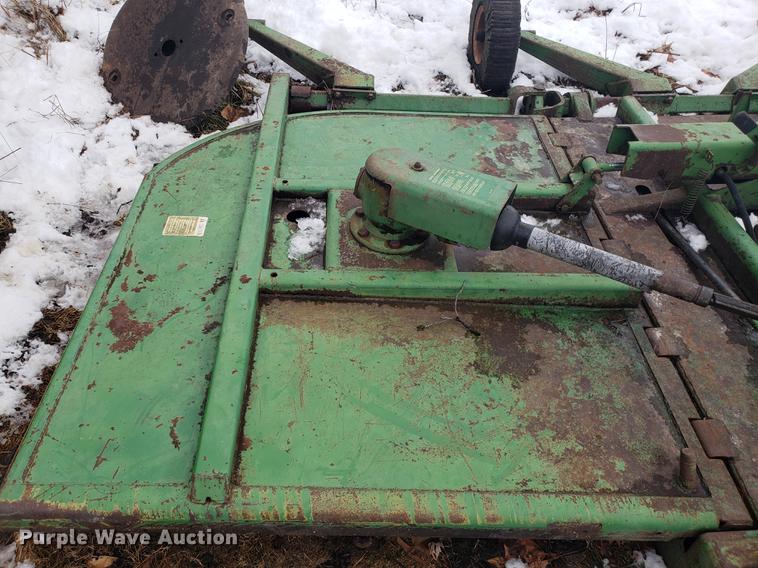 image for item AV9356 John Deere 1508 batwing rotary mower