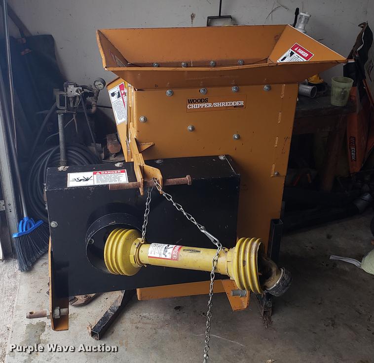 image for item AV9357 1995 Woods 5000 wood chipper