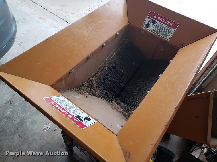 image for item AV9357 1995 Woods 5000 wood chipper