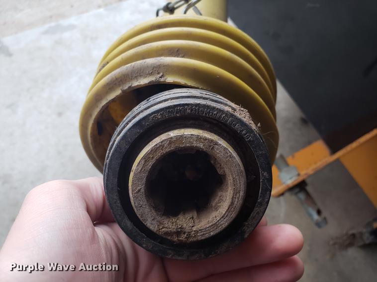 image for item AV9357 1995 Woods 5000 wood chipper