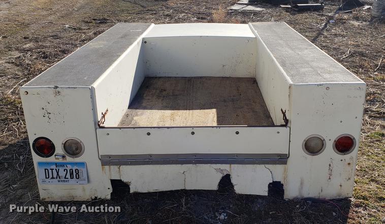 image for item AV9364 Utility bed