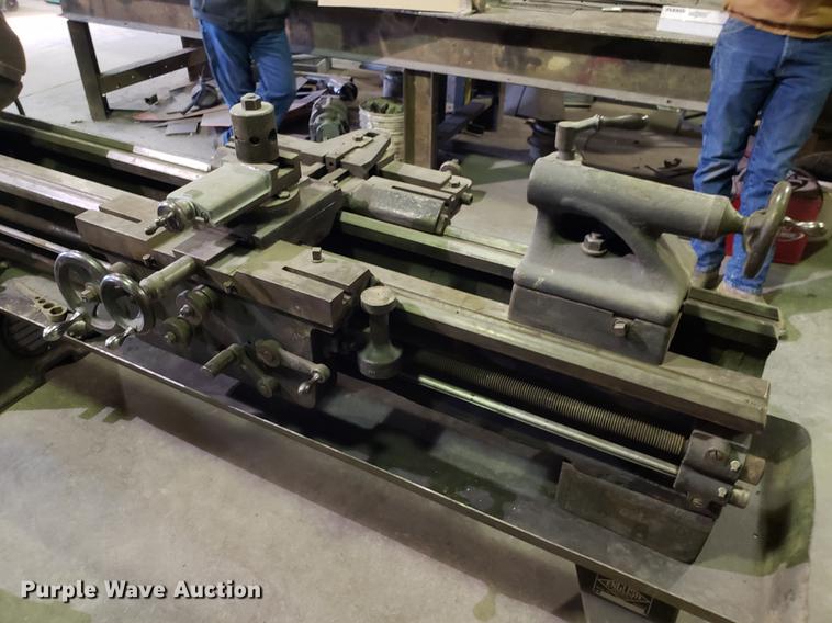 image for item AV9365 English lathe