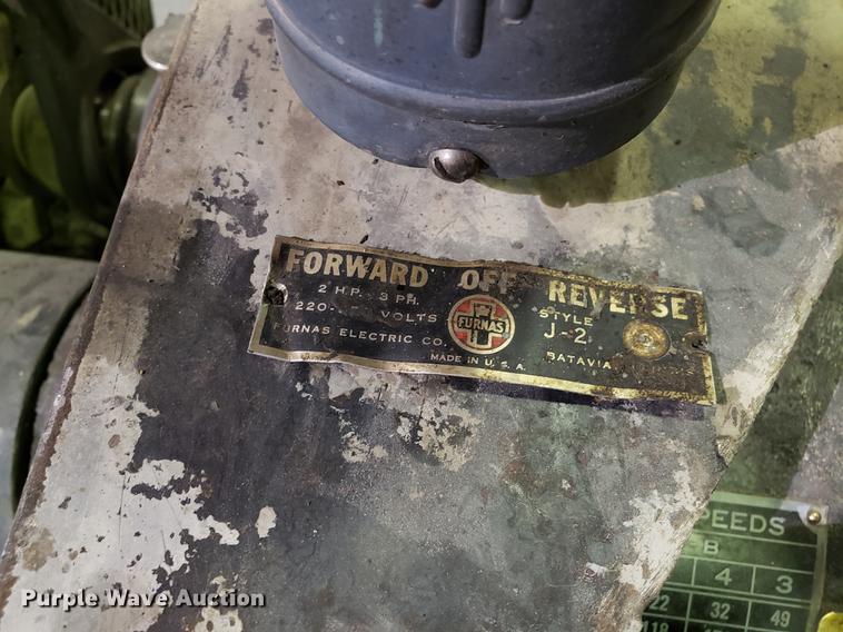 image for item AV9365 English lathe