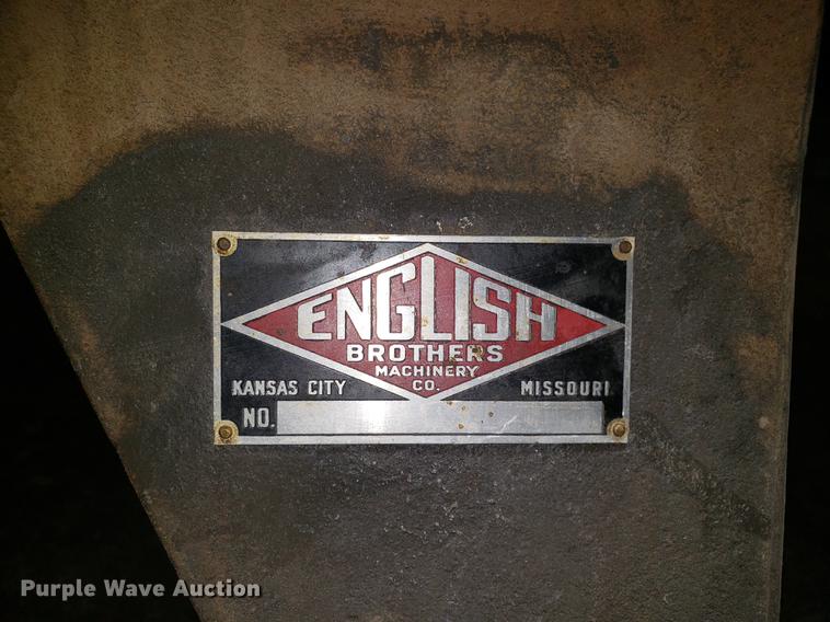 image for item AV9365 English lathe