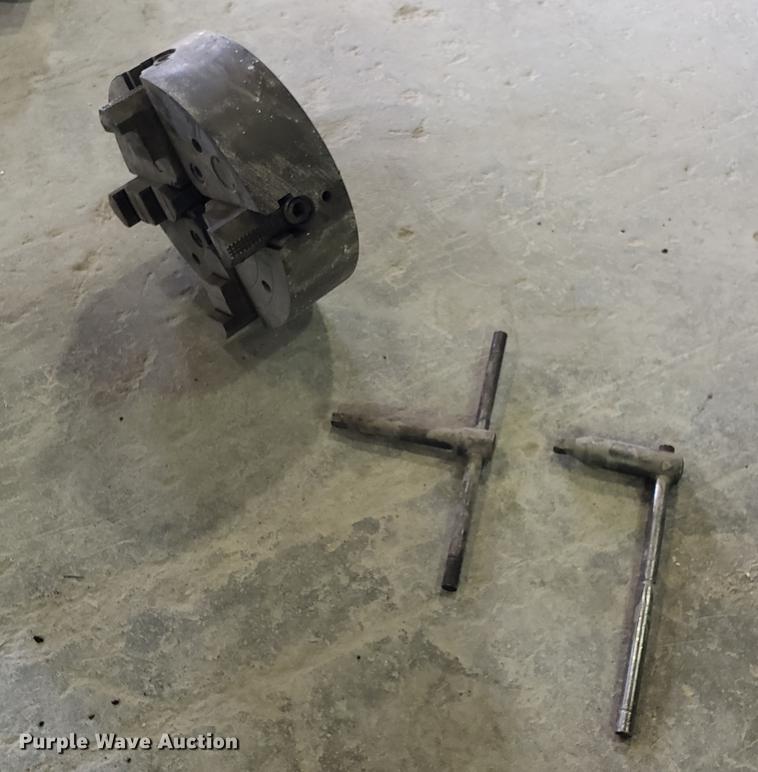 image for item AV9365 English lathe