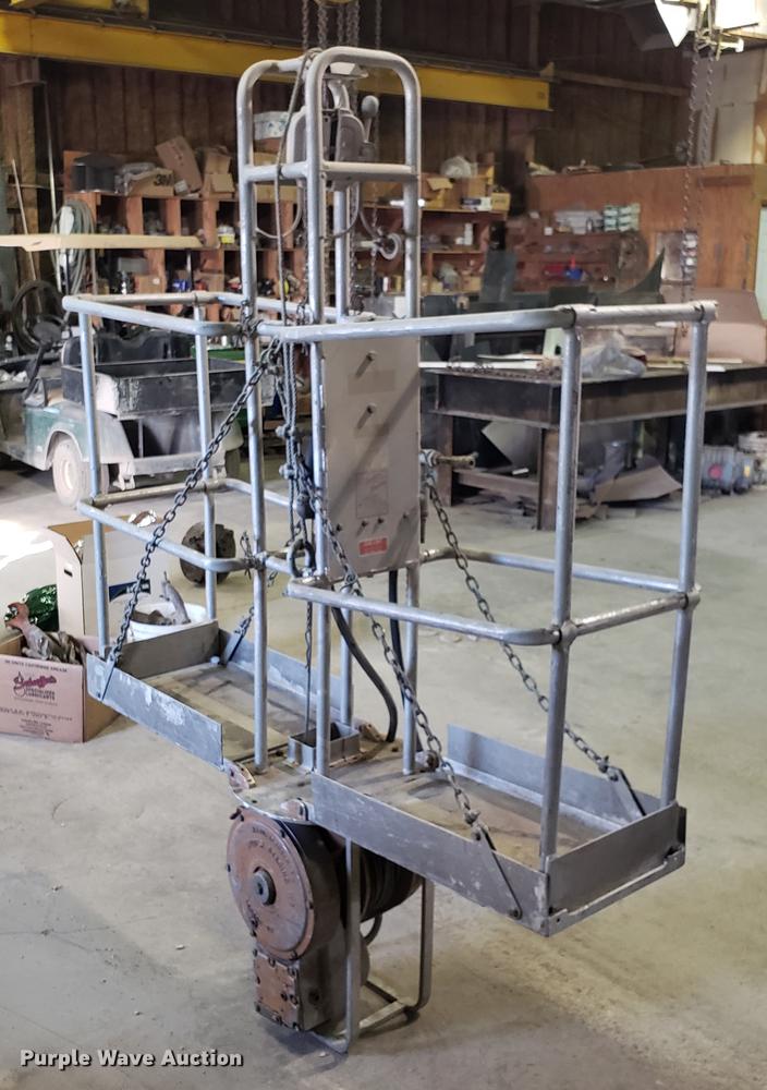 image for item AV9366 Spider Staging sky climber cable hoist